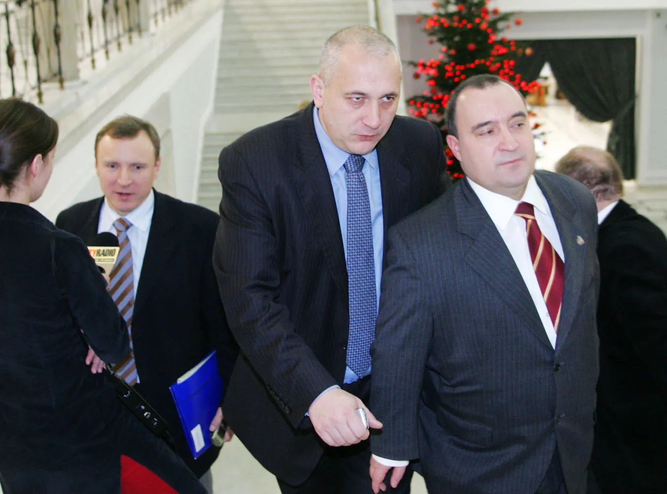 Politycy PiS znikną z telewizji