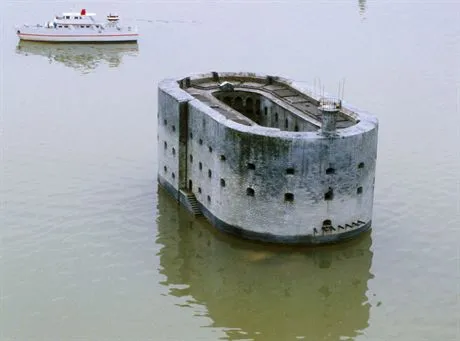 Gwiazdy wylądują w napoleońskiej twierdzy