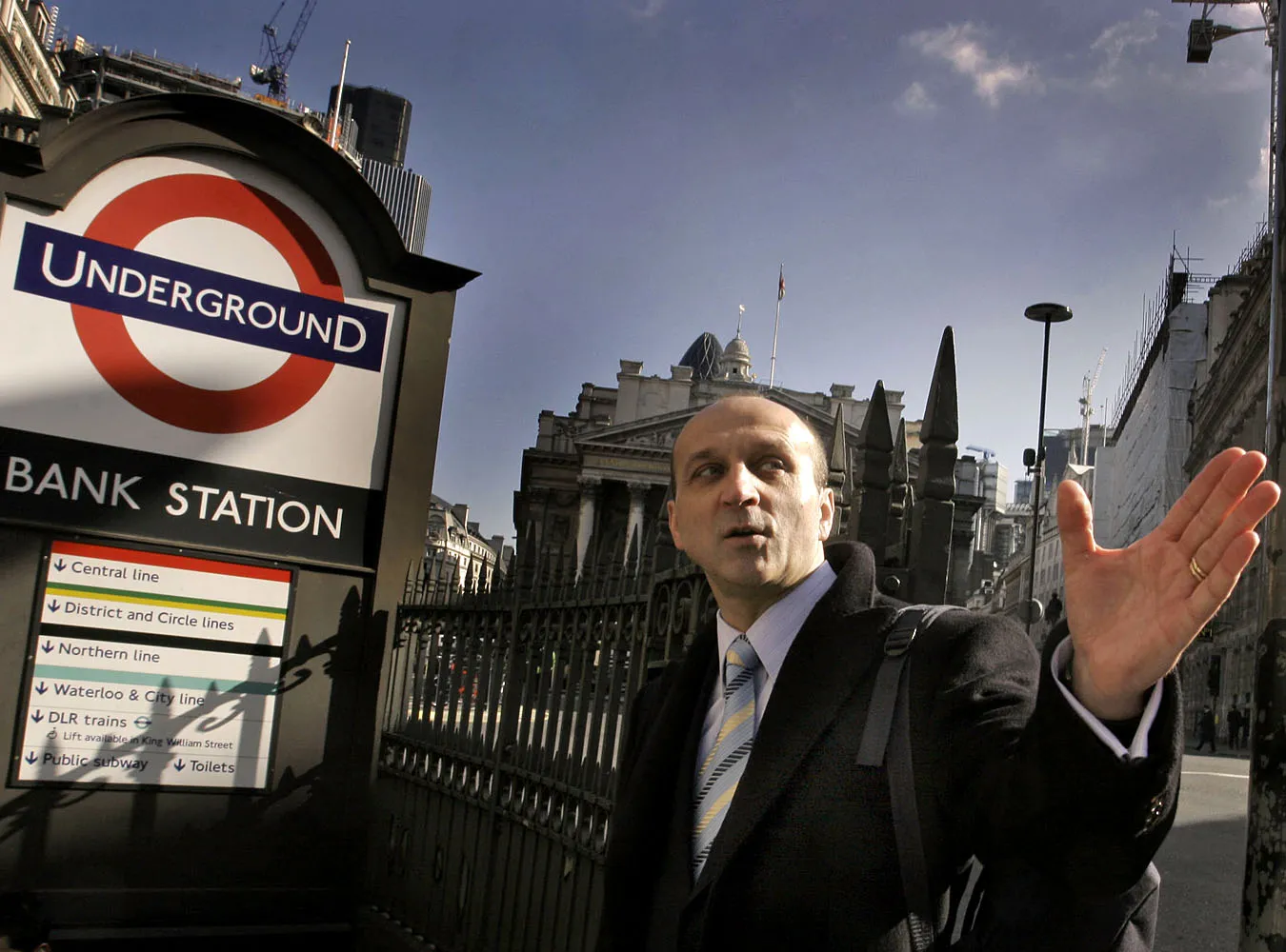 Marcinkiewicz po angielsku: "Aaa... yyy..."