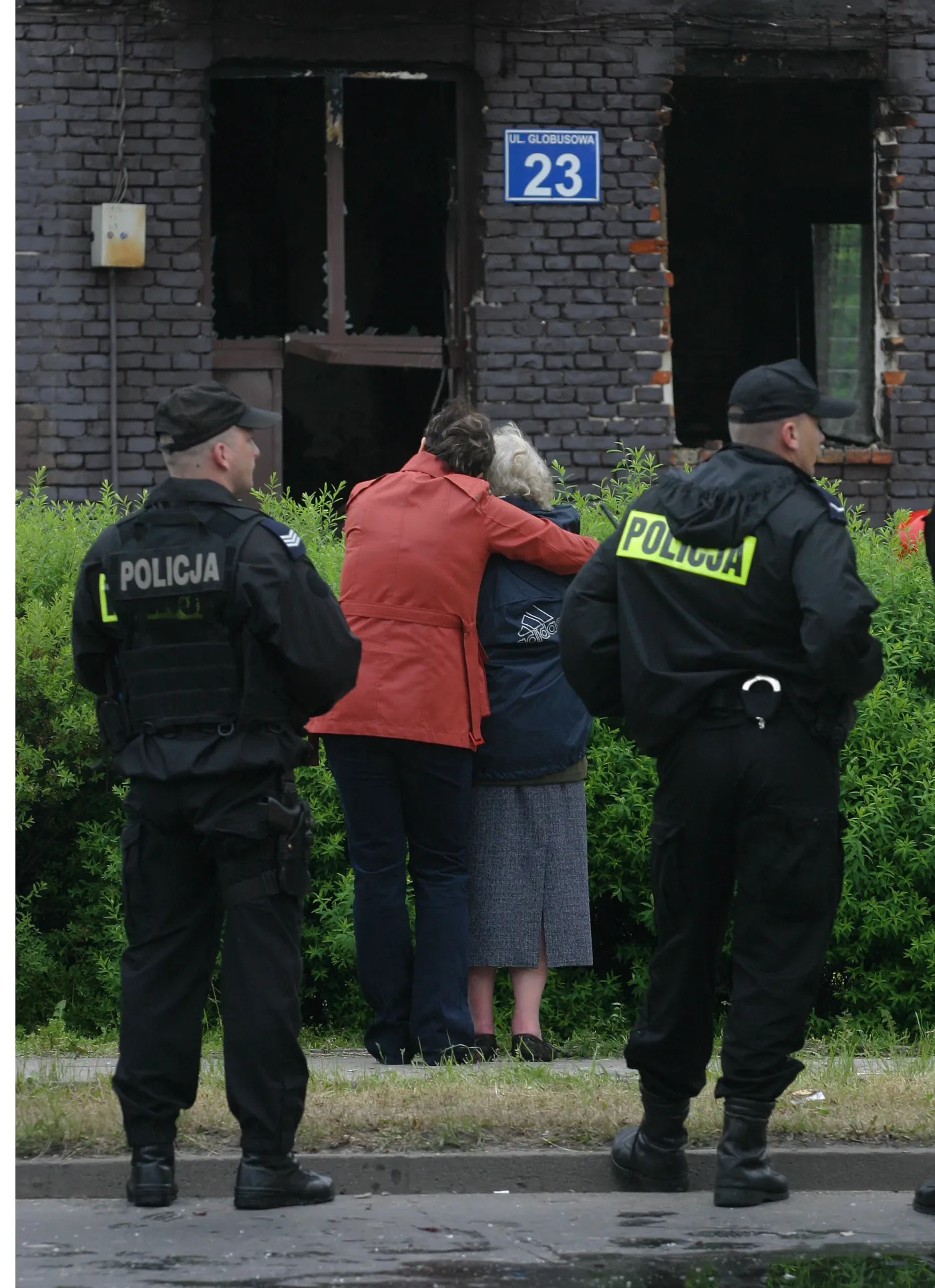 Wybuch gazu wyrzucił ludzi z budynku