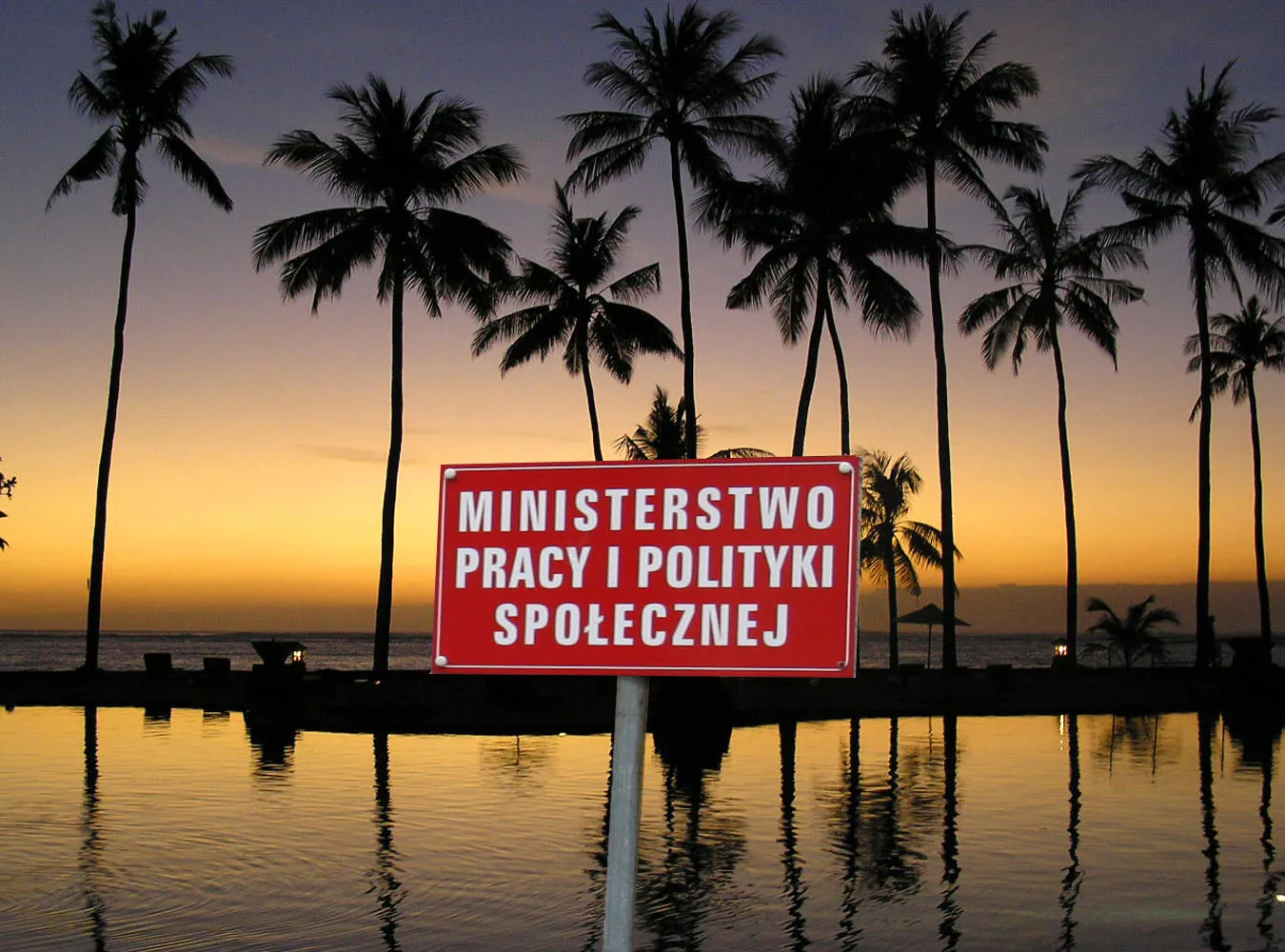 Ministerstwo pracy wysłało urzędników na egzotyczne wycieczki