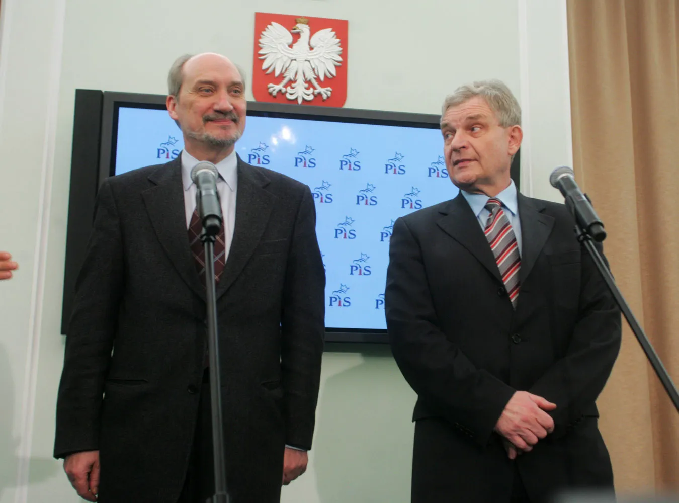 PiS krytykuje PO w raporcie o służbach specjlanych