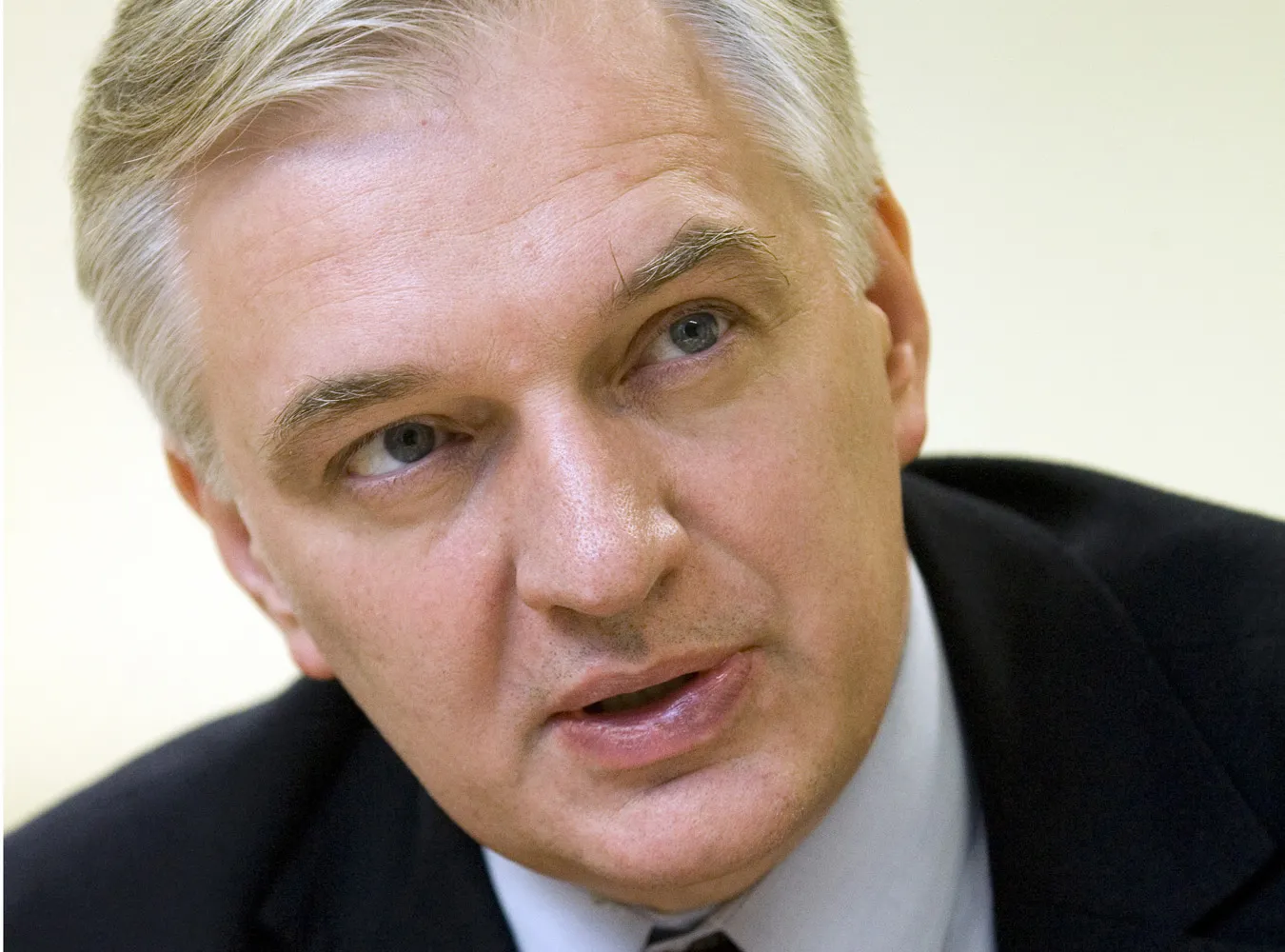 Gowin: Wolałbym reformować media z Dalajlamą