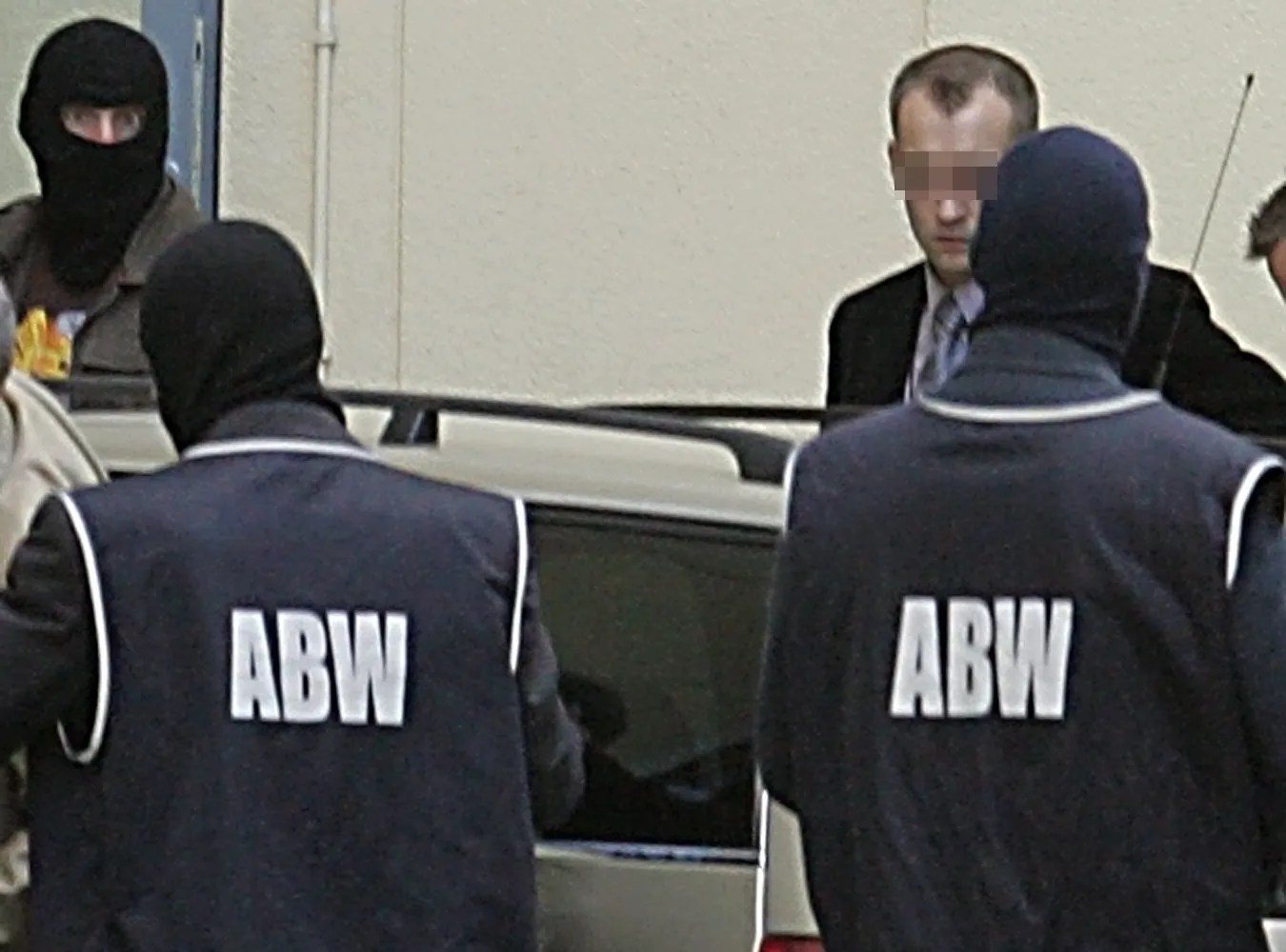 Cięcia w ABW zagrażają państwu