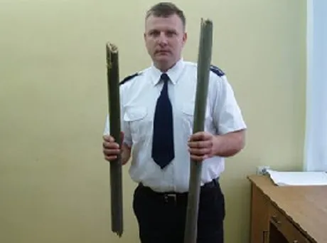 Brutalne dziewczyny chciały walczyć na kije