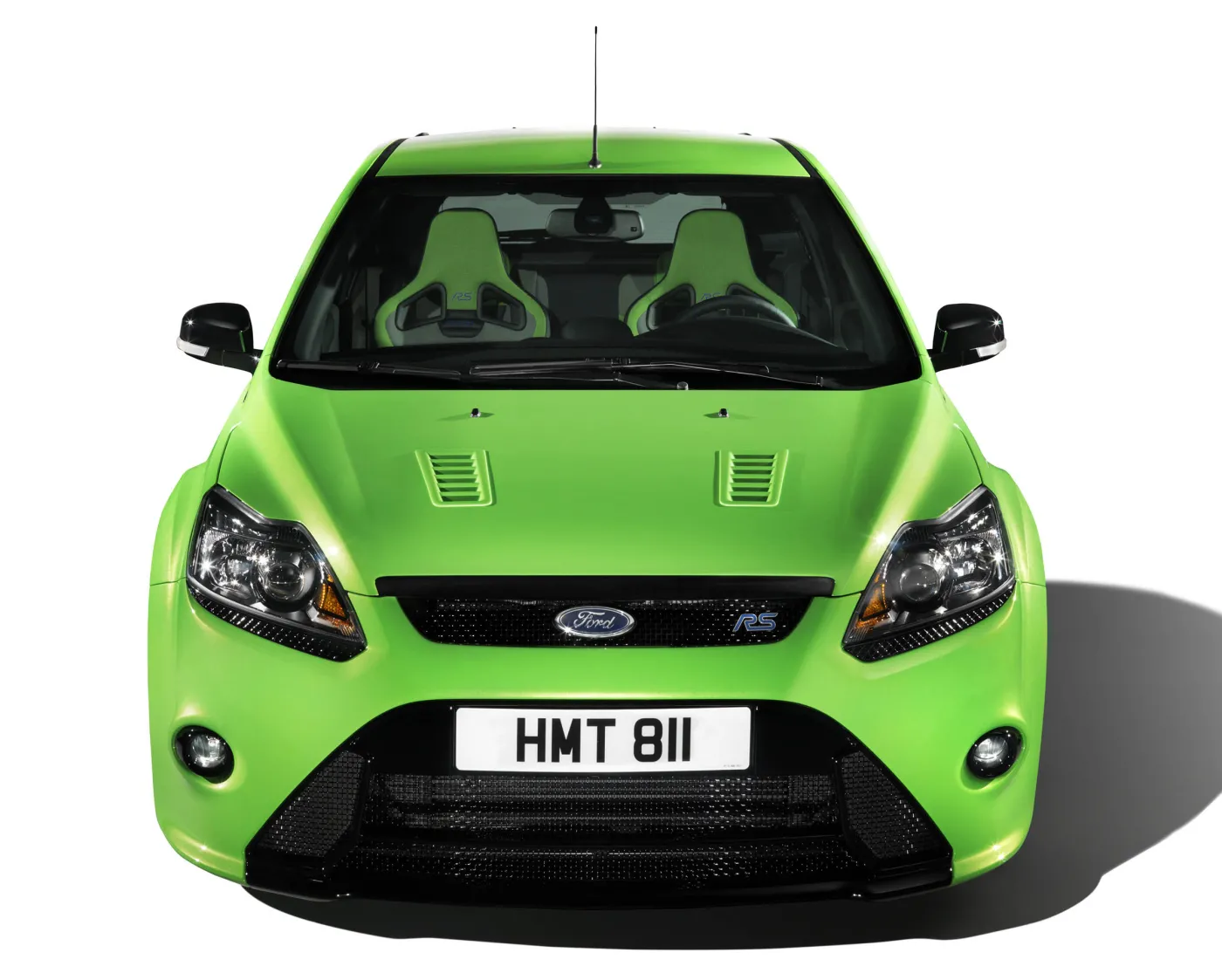 2009_ford_focus_rs_121717a_541883.jpg