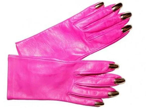 Rękawiczki z pazurem: hit czy kit?