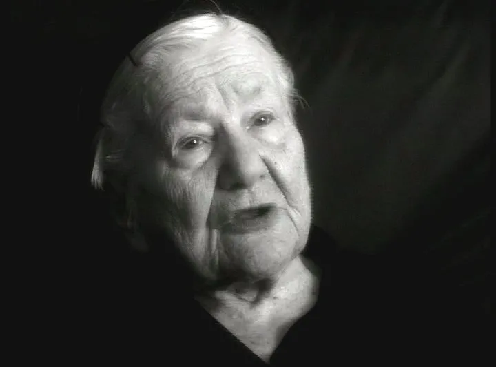 Irina Sendler, bohaterka filmu Michała Dudziewicza  quot;Lista Sendlerowej quot; 2002