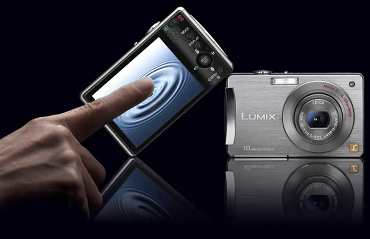 Lumixy z WiFi i dotykowym ekranem