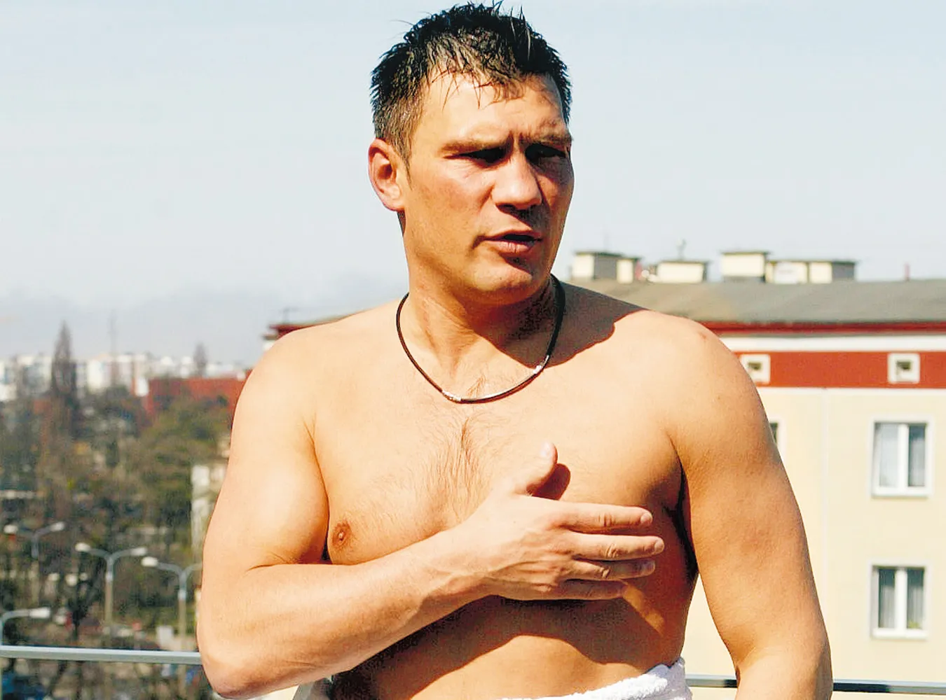 Dariusz Michalczewski zastanawia się nad operacją plastyczną brzucha