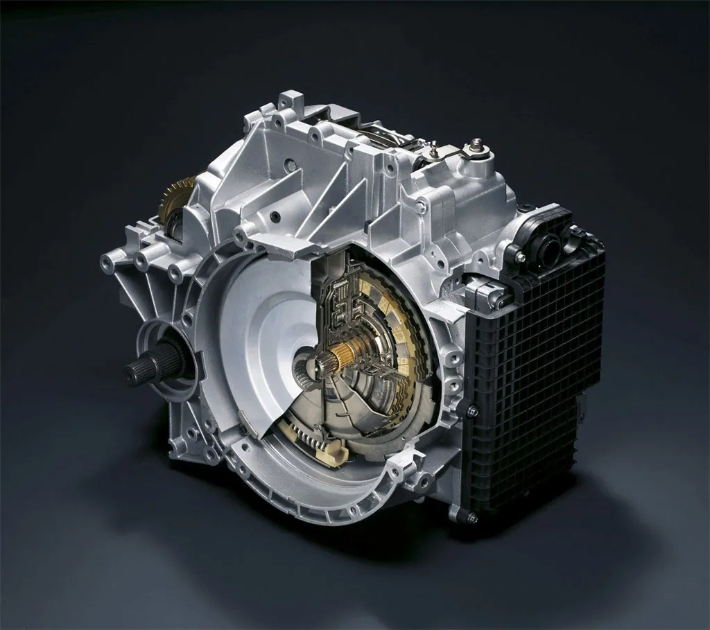 Przekładnia Twin Clutch SST, czyli dwusprzęgłowa, sportowa skrzynia biegów