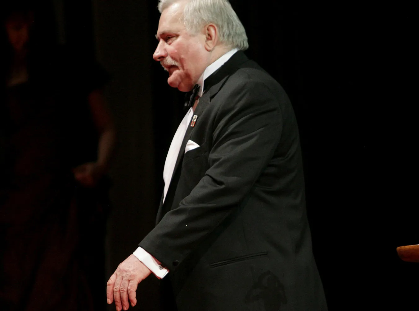 Wałęsa: Zostaję w Radzie Mędrców. Na razie