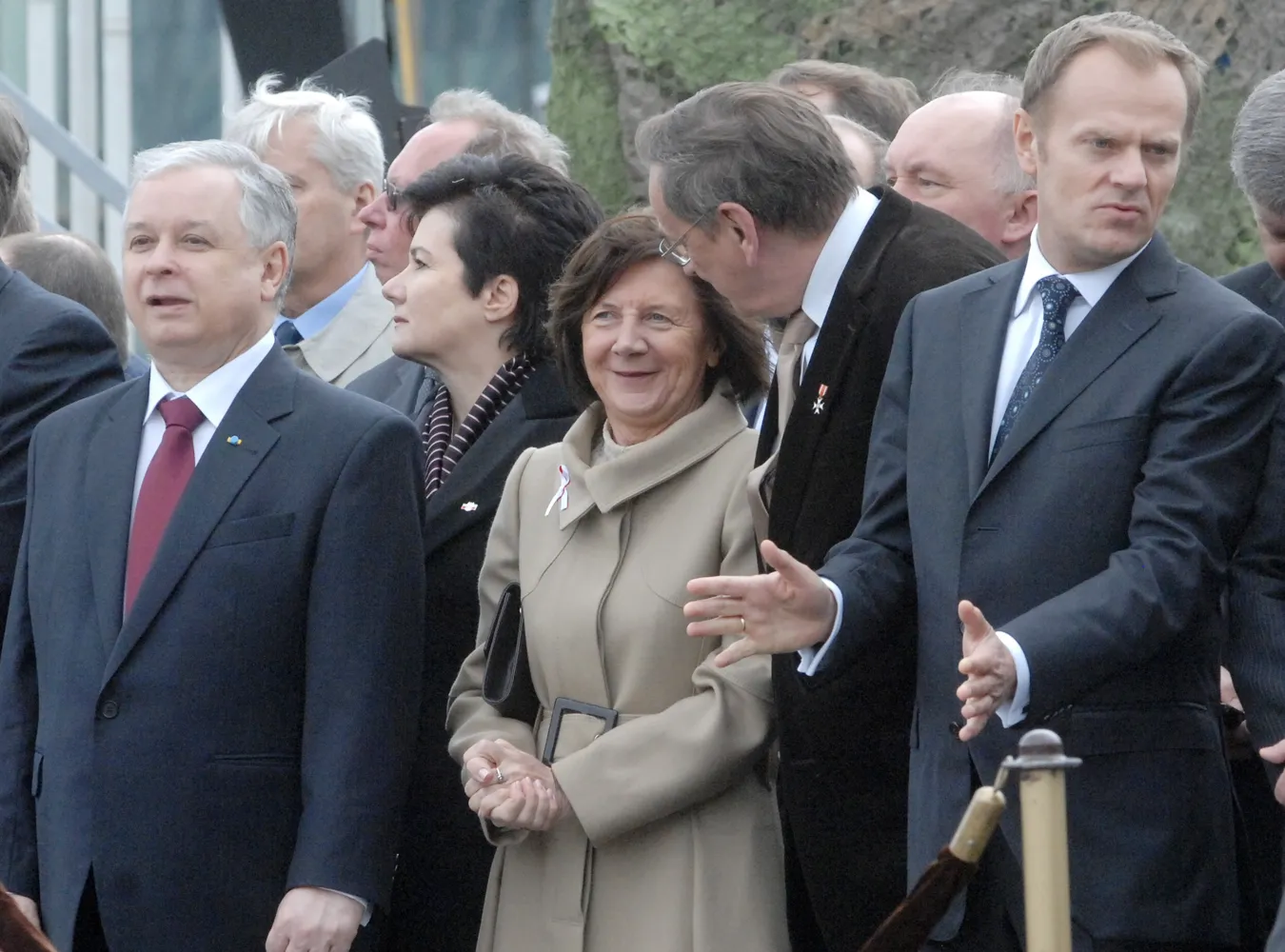 Prezydent i premier kłócą się o trybunę honorową