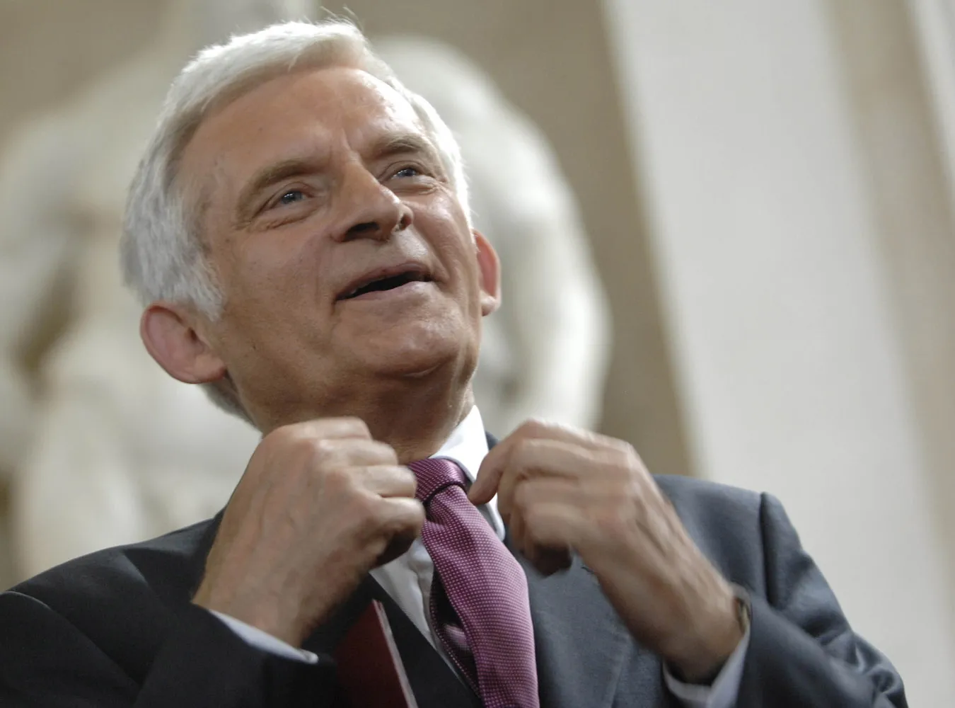 Buzek. Całkiem udany bohater z przypadku