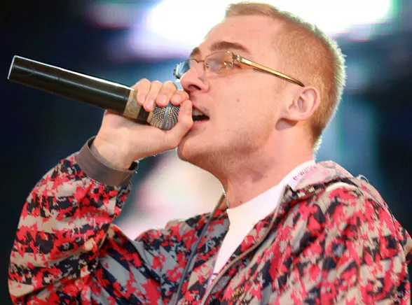 PeZet: Zrezygnujmy z wulgaryzmów w reklamach