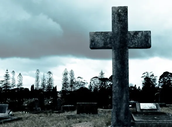 Szukał ukochanej w grobie