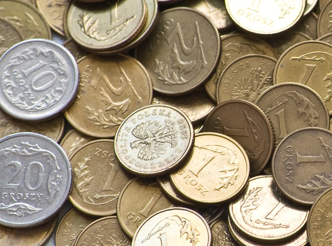 Chciał dać łapówkę drobniakami