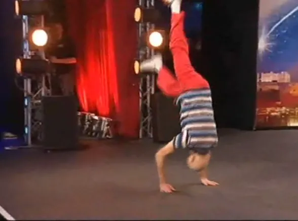 73-letni kaleka zatańczył breakdance