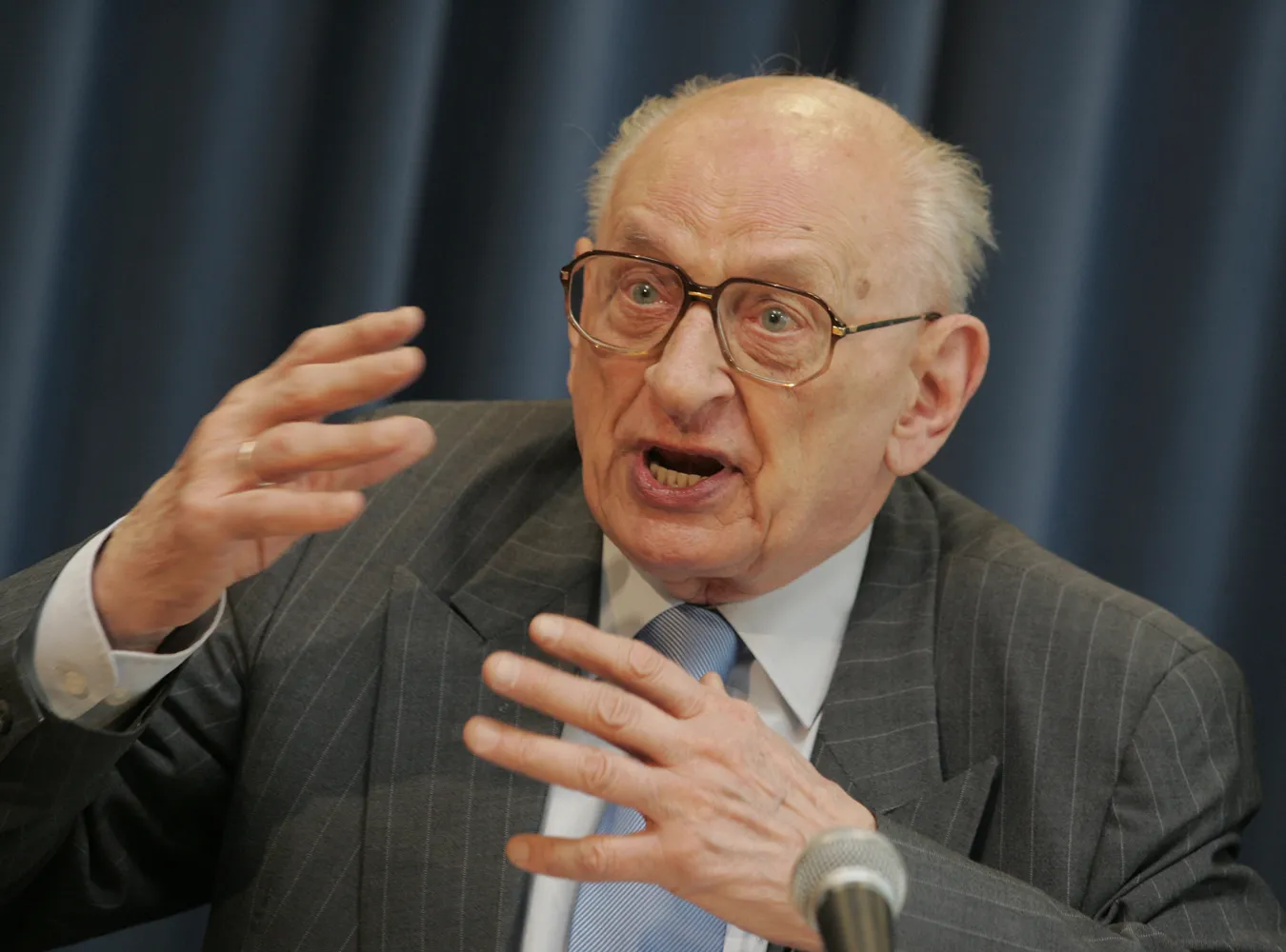 Bartoszewski krytykuje Niemców