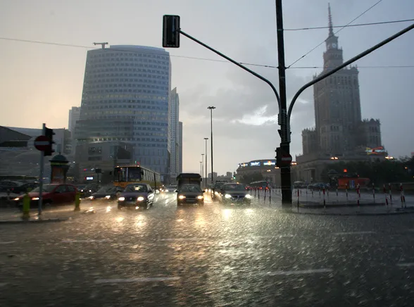 Już grzmi. Będzie powtórka ulewy z wczoraj