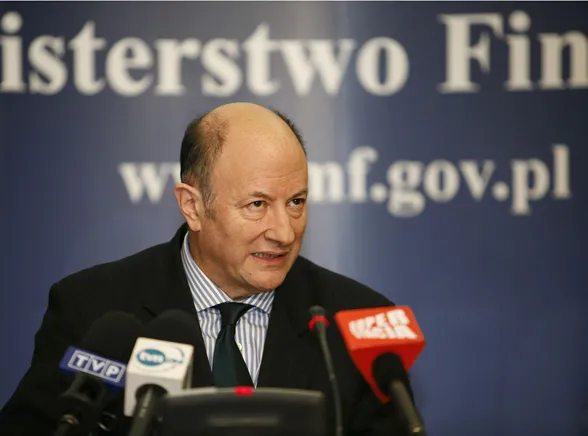 NIK: Minister Rostowski stracił miliard