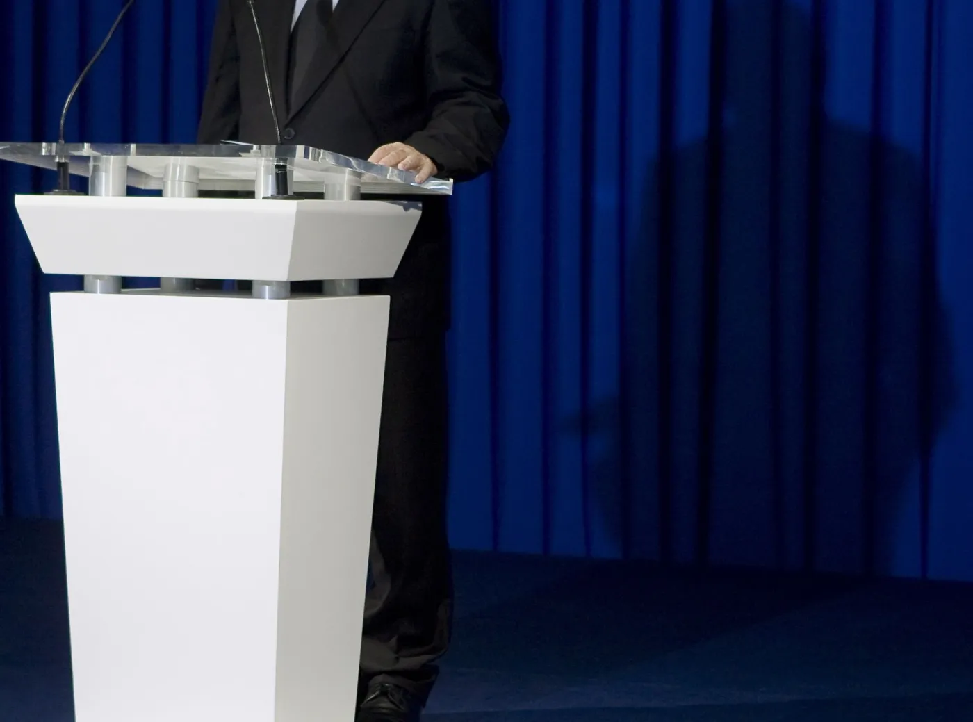 Ten kandydat powinien się wycofać