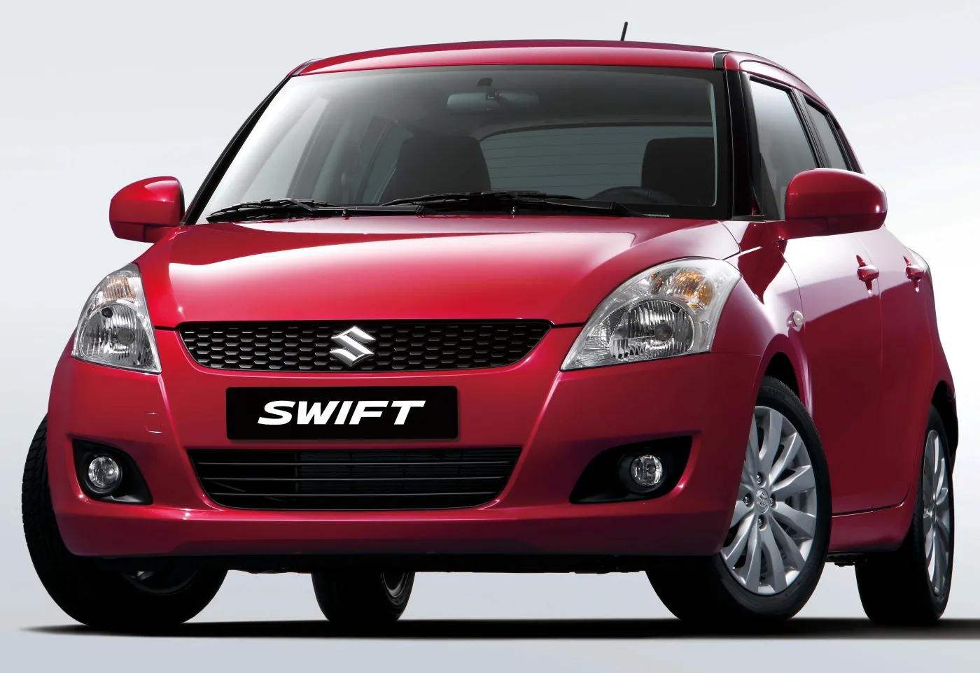 new_swift_002_ok_285701a_1329699.jpg