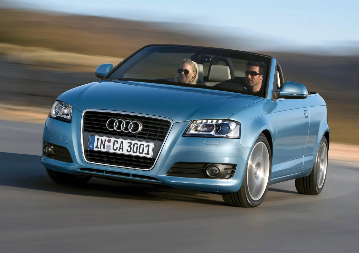 fr_audi_a3_cabriolet_26647a_37590.jpg