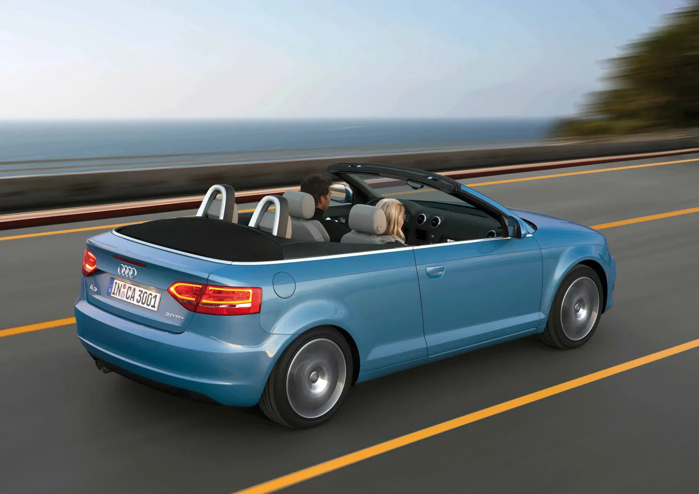 fr_audi_a3_cabriolet_26648a_37612.jpg