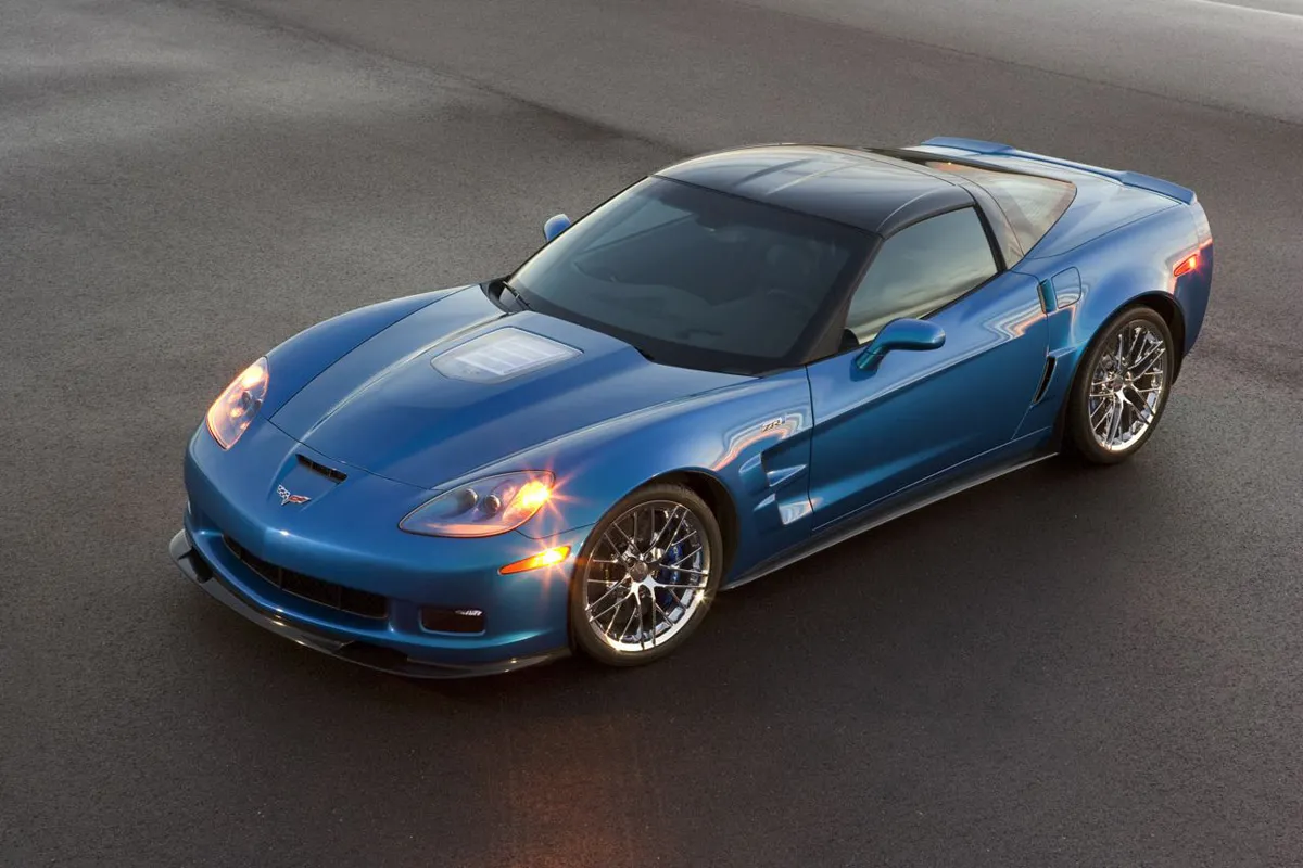 chevy_corvette_zr1_m_36618a_75792.jpg