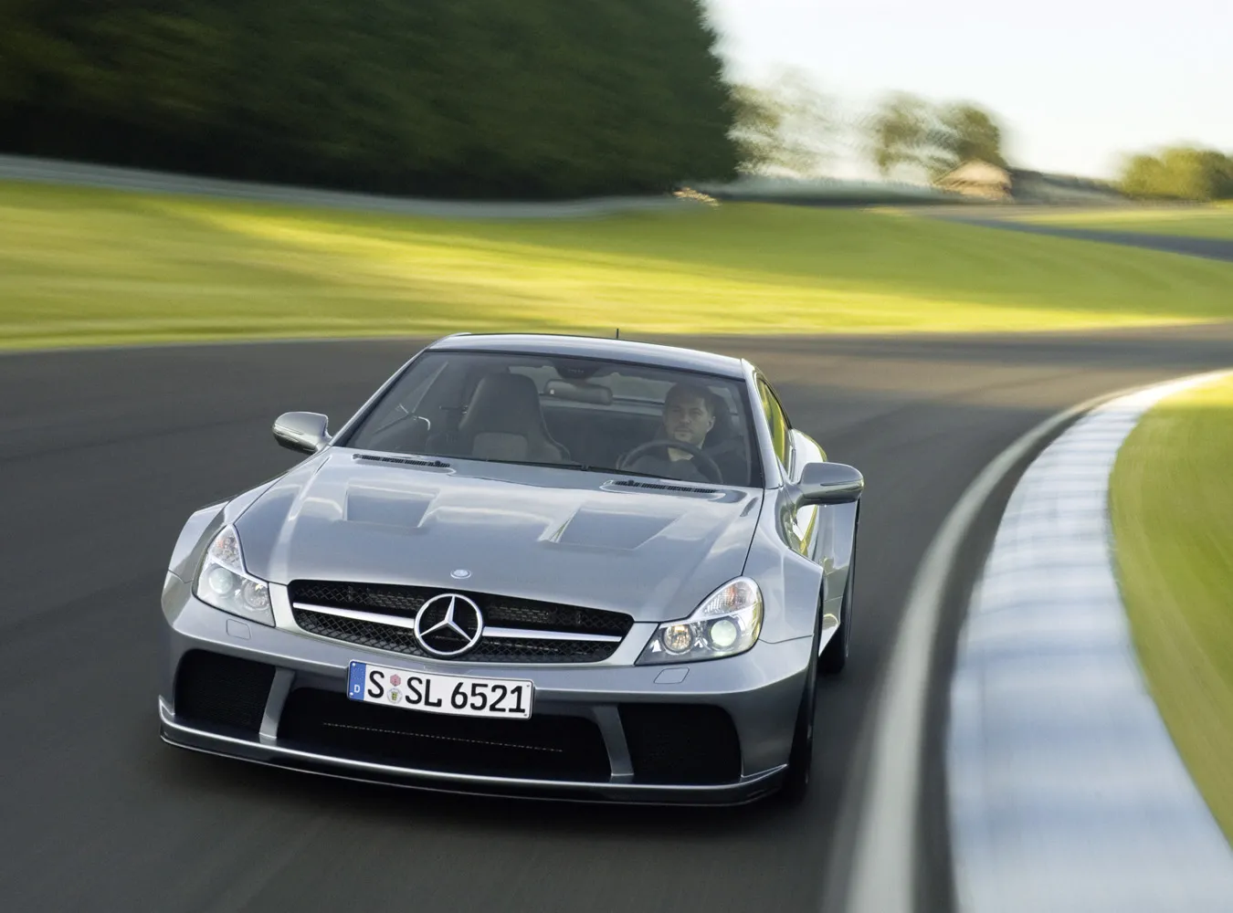 Mercedes SL 65 AMG Black Series, czyli najnowsza zabawka dla twardzieli z wielkim kontem