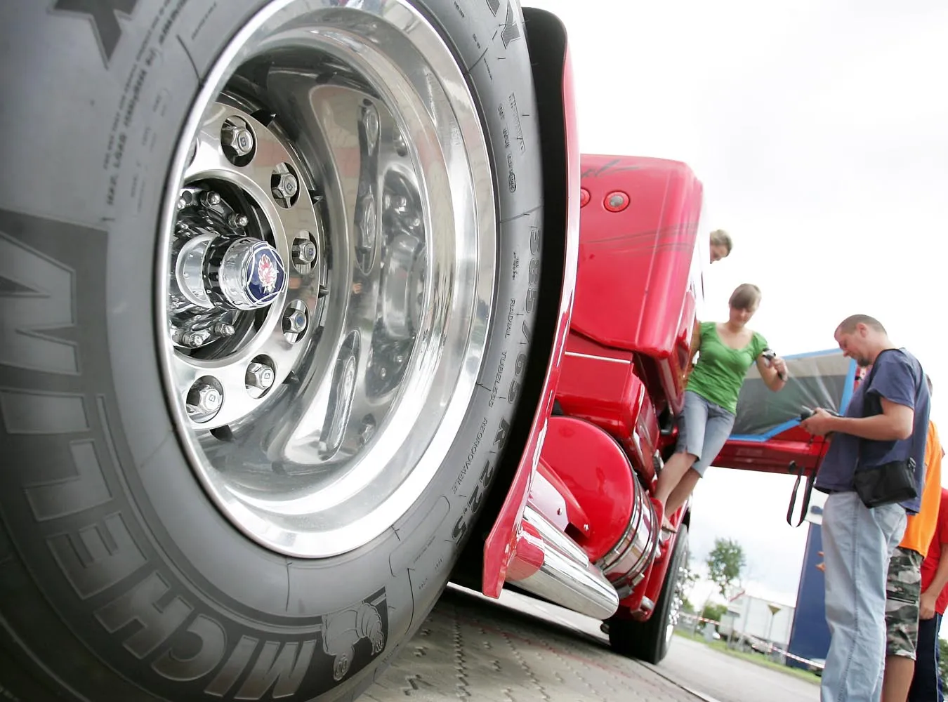 scania_show_db_05_105524a_362666.jpg