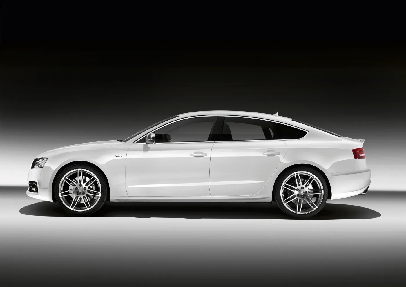 audi_s5_sportback_s_241953a_854790.jpg