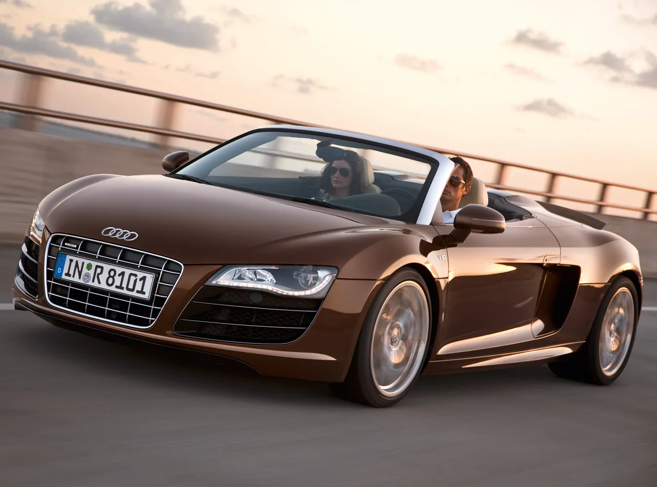 audi_r8_spyder_fahr_246035a_968861.jpg