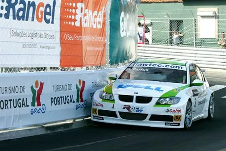 farfus_spad_z_prowad_5830a_1398908.jpg
