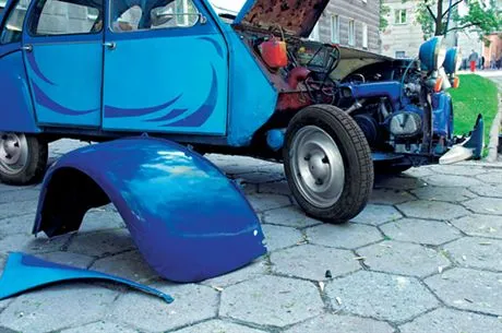2cv_zbudowany_jest_z_5964a_1400746.jpg