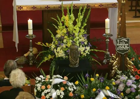 ceremonia_pogrzebowa_8395a_1415406.jpg