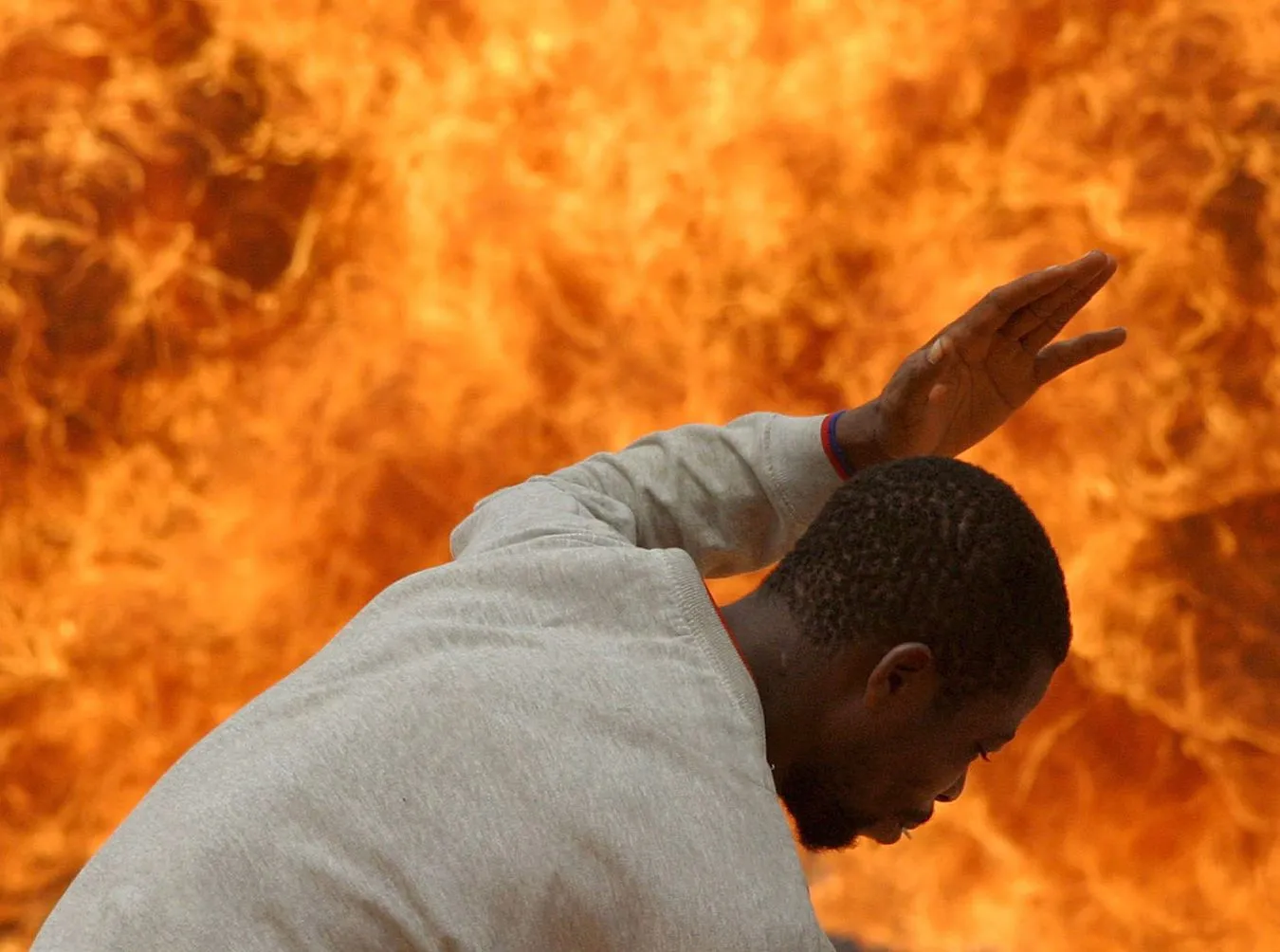 Wybuchła cysterna. Spłonęło 60 dzieci