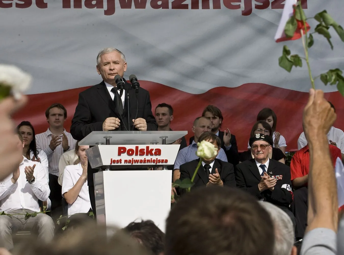 Jarosław Kaczyński na wiecu w Lublinie. Naprzeciw Janusza Palikota