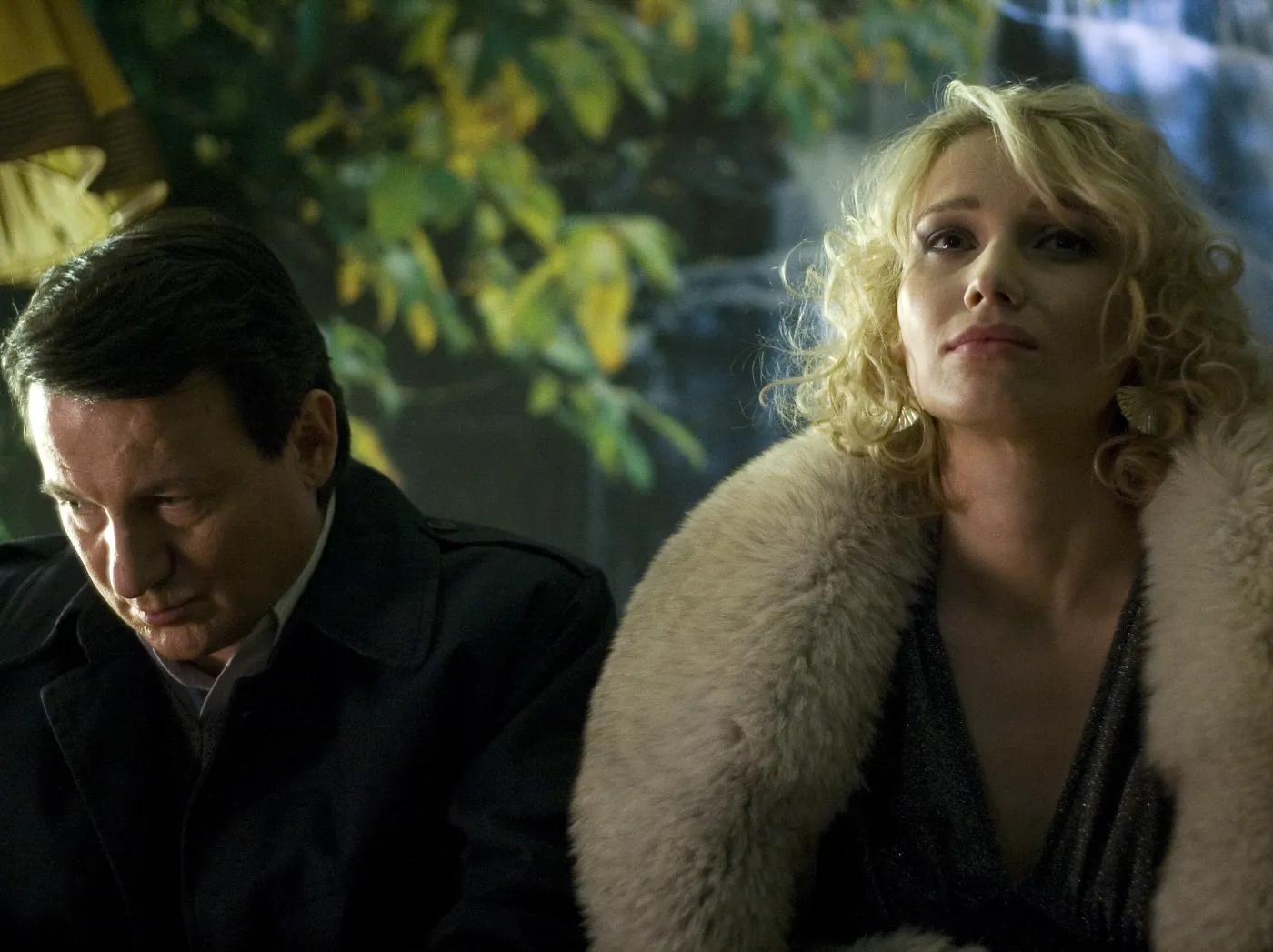 "Zwerbowana miłość"