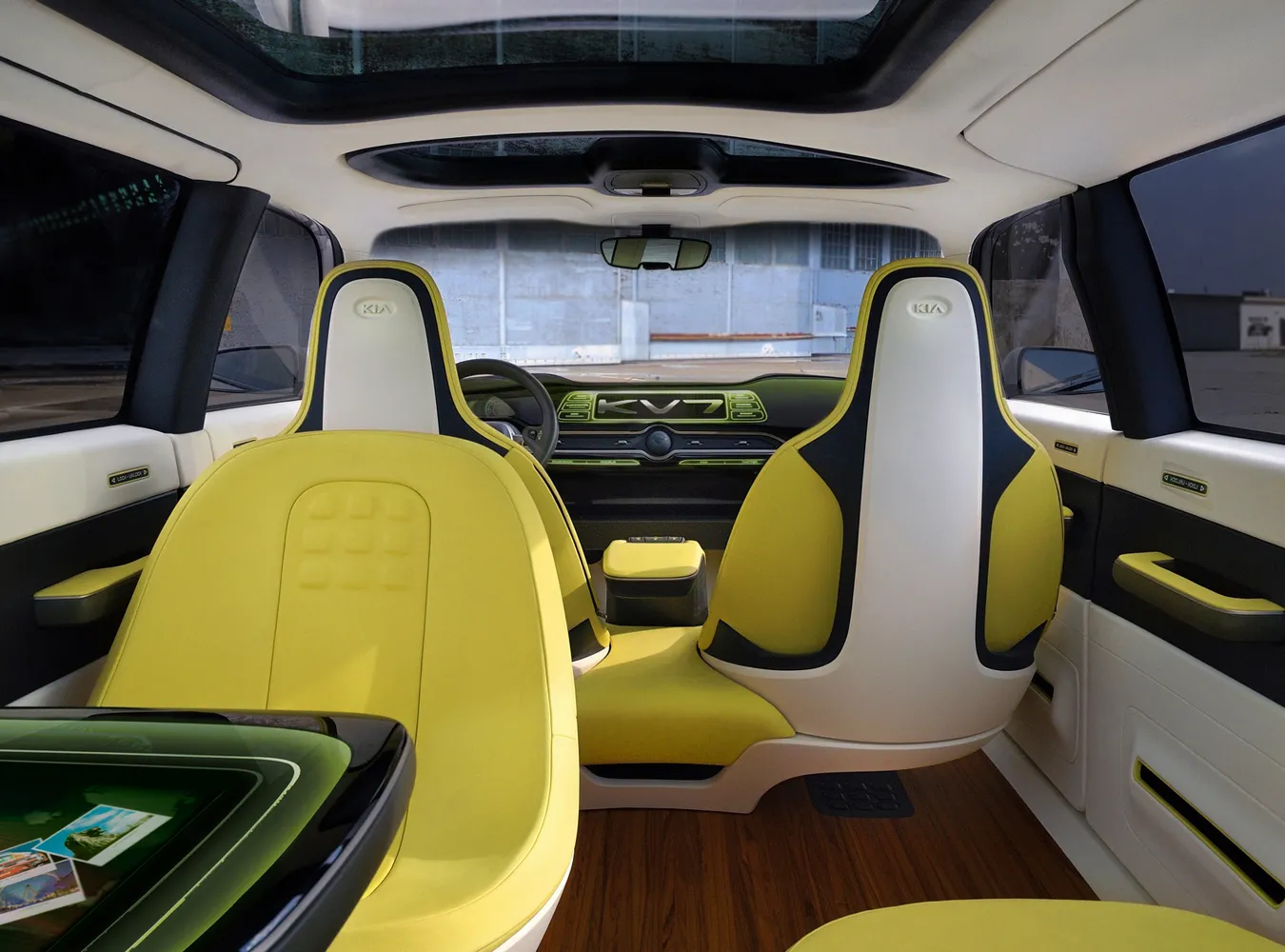 kia_kv7_concept_interior_1745090.jpg