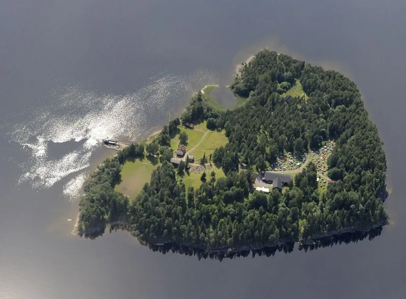 Wyspa Utoya z lotu ptaka