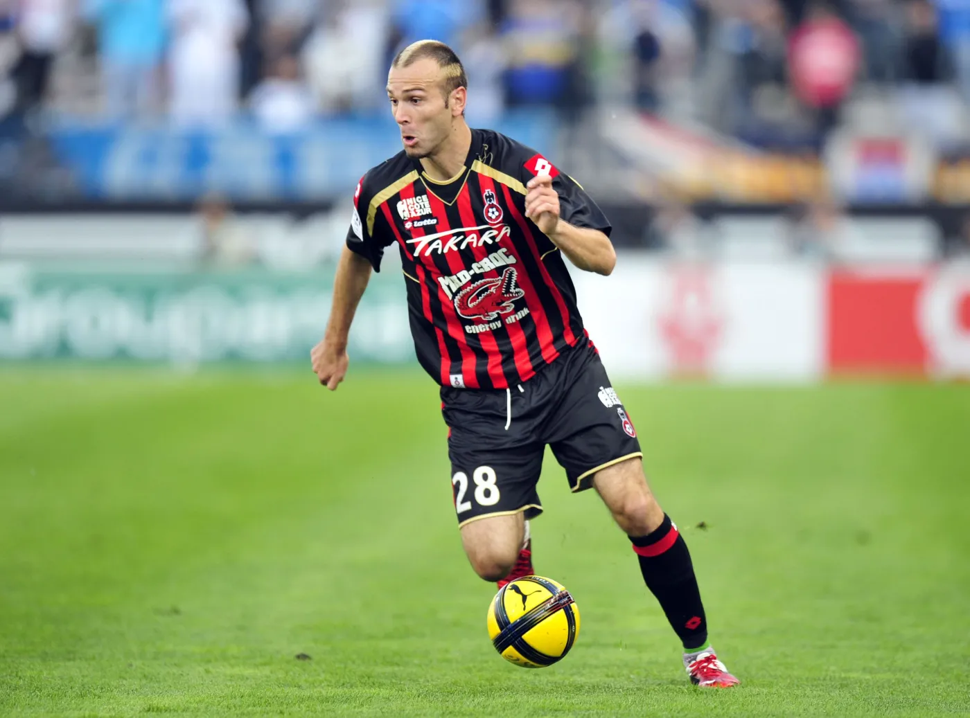 Oto najlepiej zarabiający piłkarz w Polsce. Zobacz, jaką ma pensję