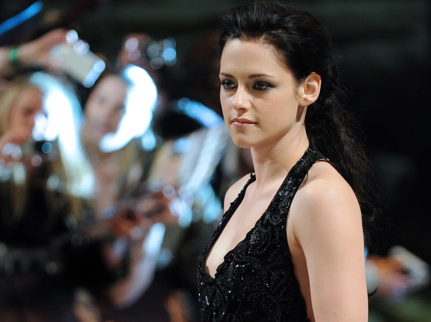 2765233-kristen-stewart-w-londynie.jpg