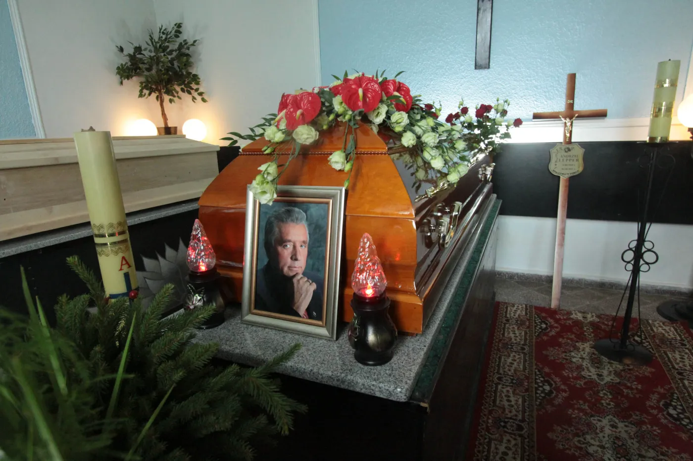 Śledczy zbadali sznur, na którym powiesił się Lepper