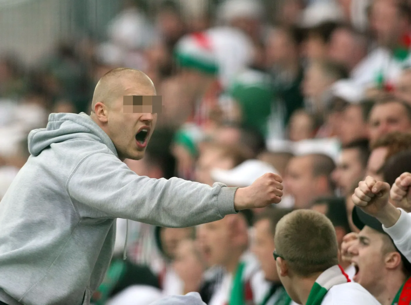 CBŚ rozbiło gang pseudokibiców. "Staruch" wśród zatrzymanych