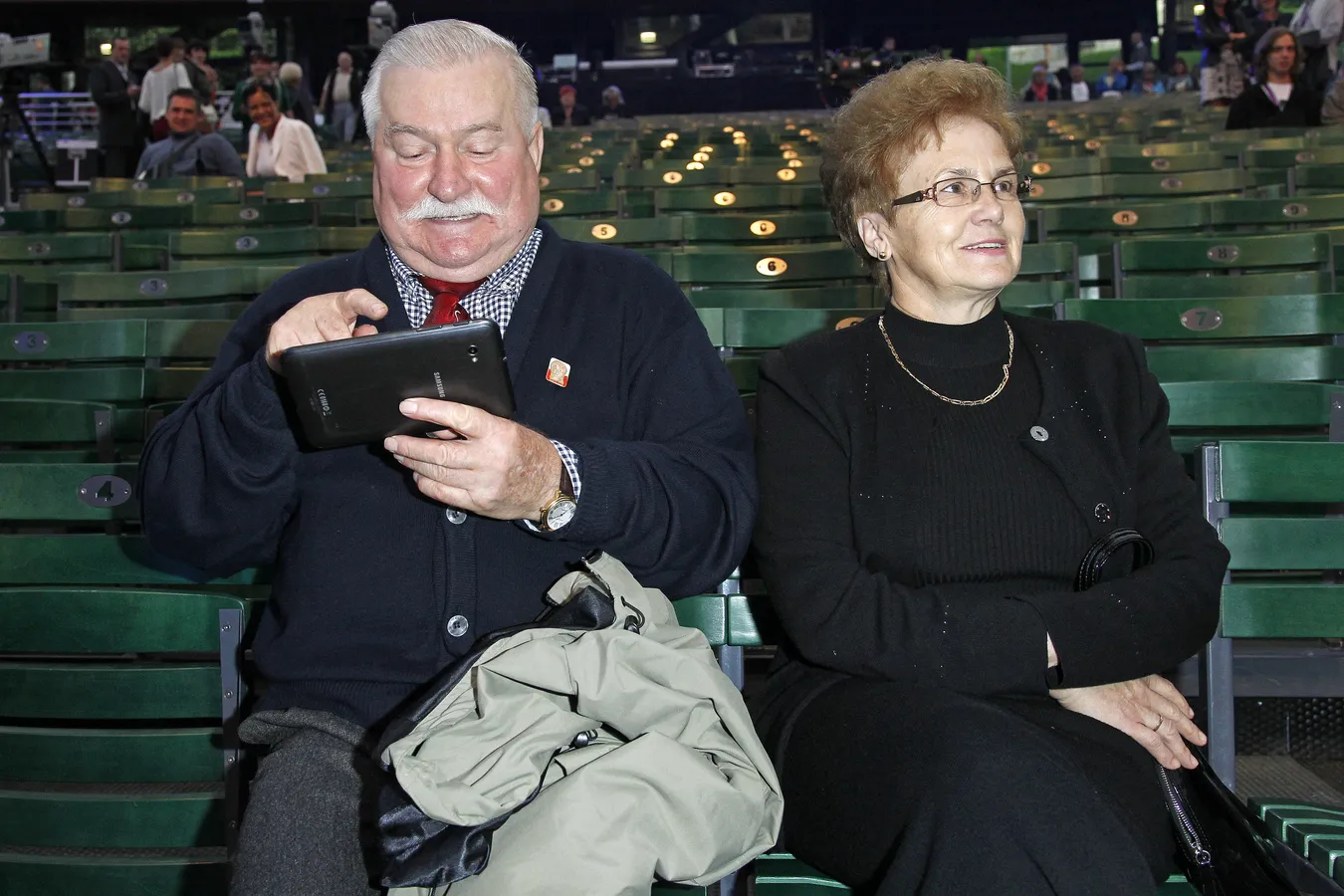 Lech Wałęsa z żoną na koncercie. Pogodzili się?