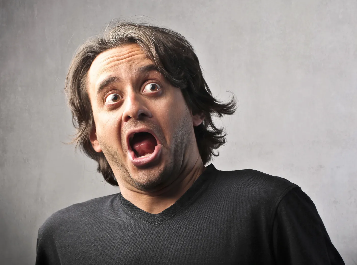 mężczyzna boi się strach