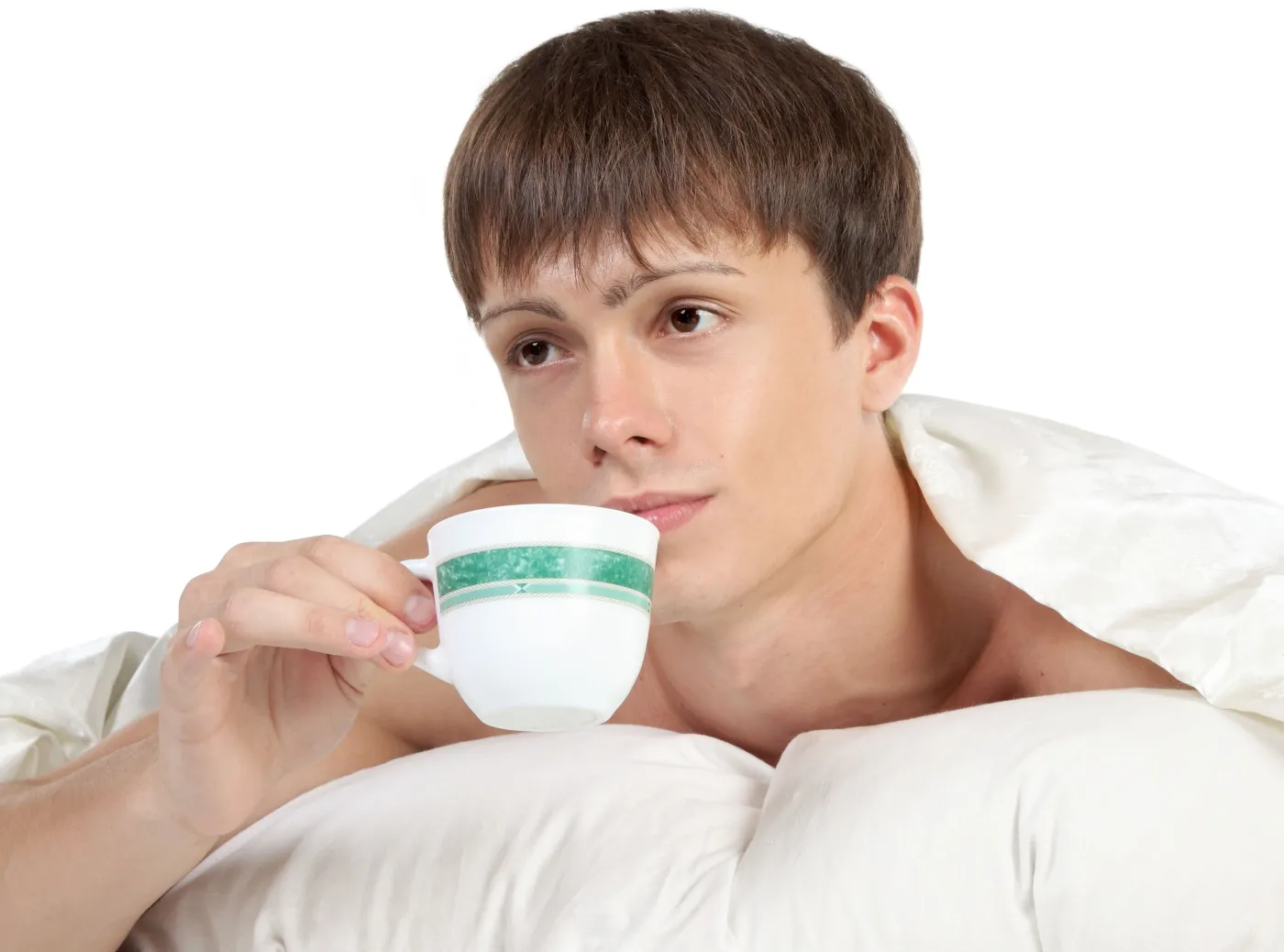 mężczyzna w łóżku herbata kawa