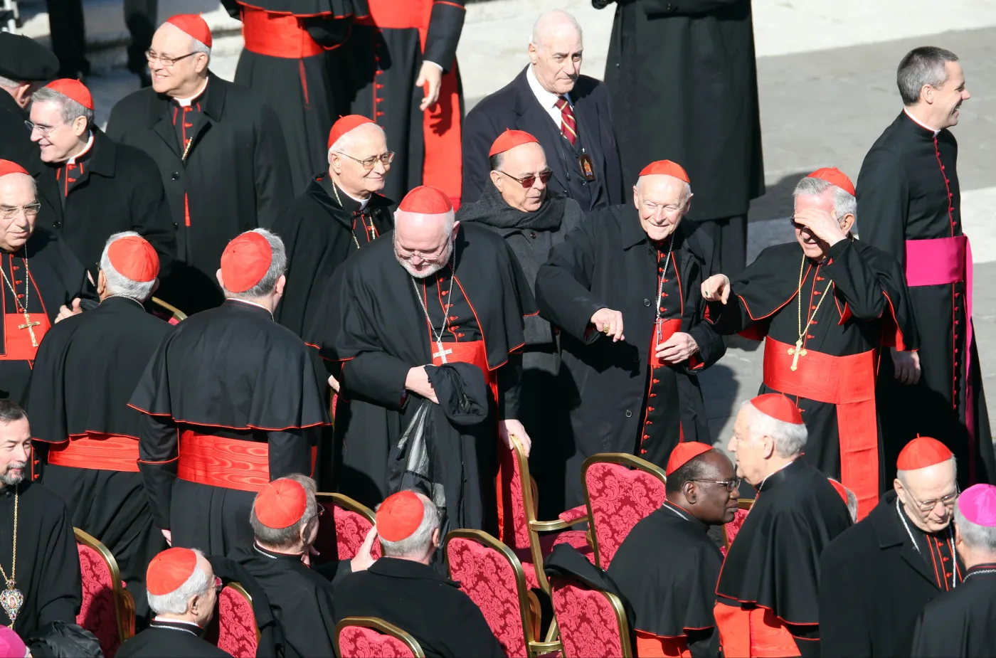 Były jezuita: Watykan to skorumpowane państewko